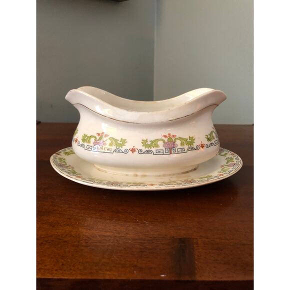 Vintage Edwin Knowles Greek Key Design China Gravy Boat with Underplate - Picture 1 of 5